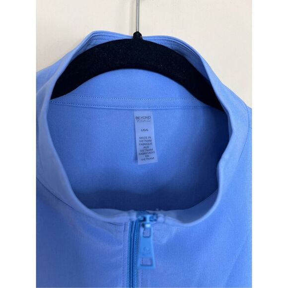 Beyond Yoga In Stride Half Zip Pullover - Picture 6 of 10